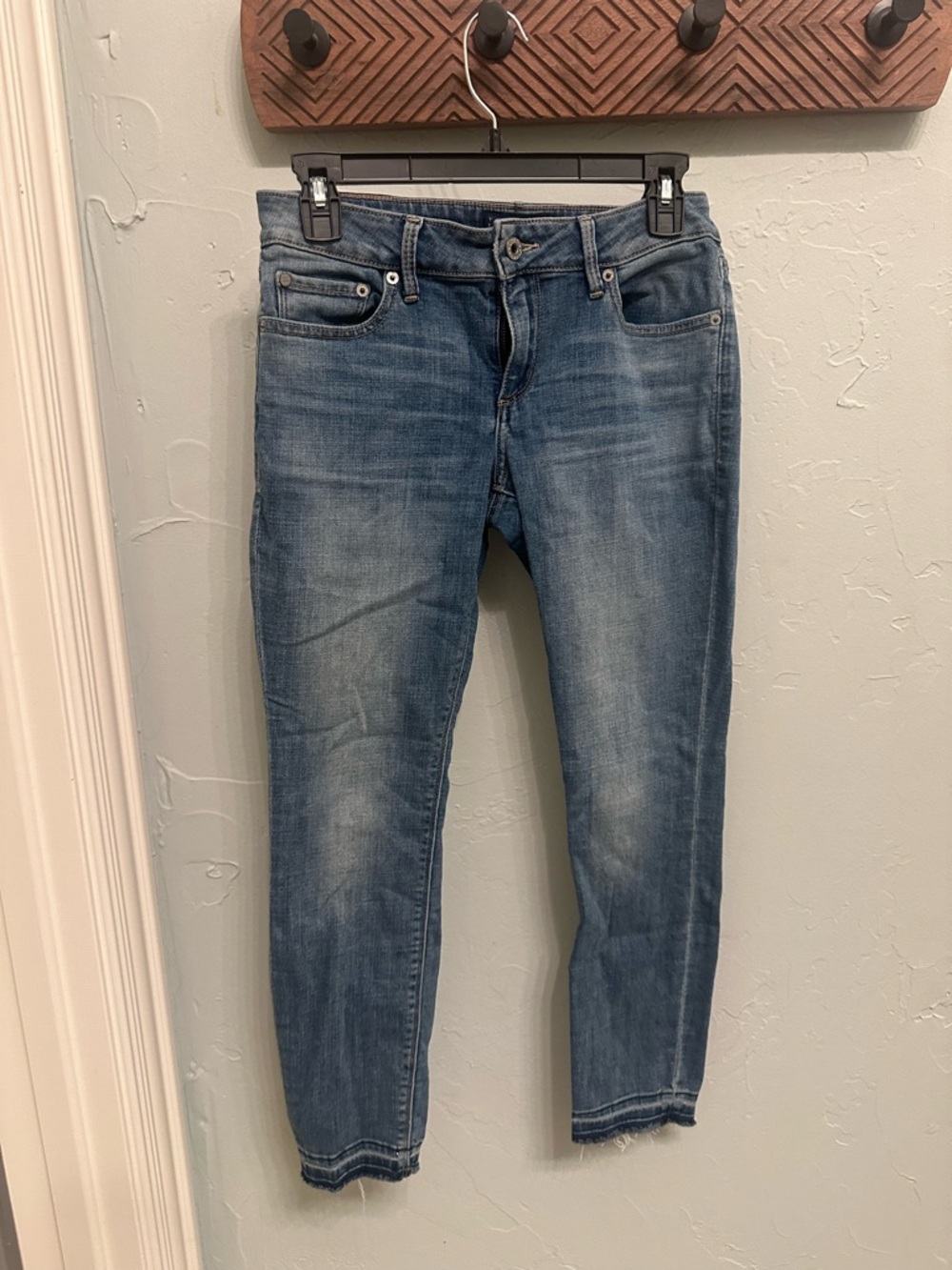 Lucky Brand Mid Blue Ankle Jeans - Cropped Slim